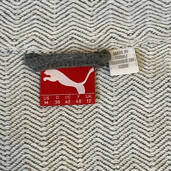 PUMA asymmetrical zip-up sweater - Picture 3 of 3